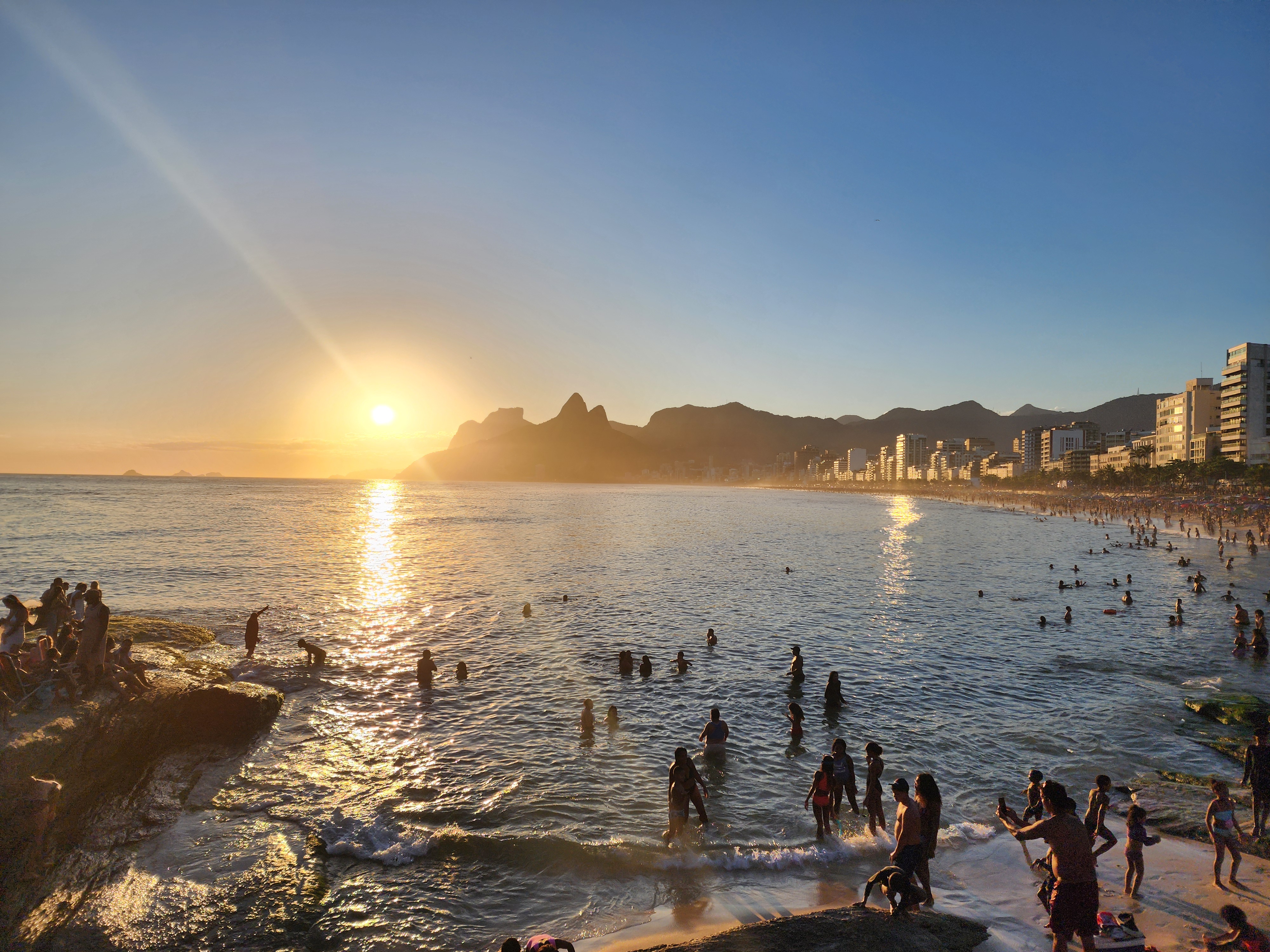 A rocha e a Mata Atlântica